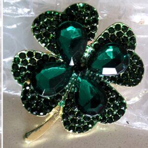 SET of 2 St. Patrick's Day Four leaf clover brooch -Art Deco Vibe - Pin